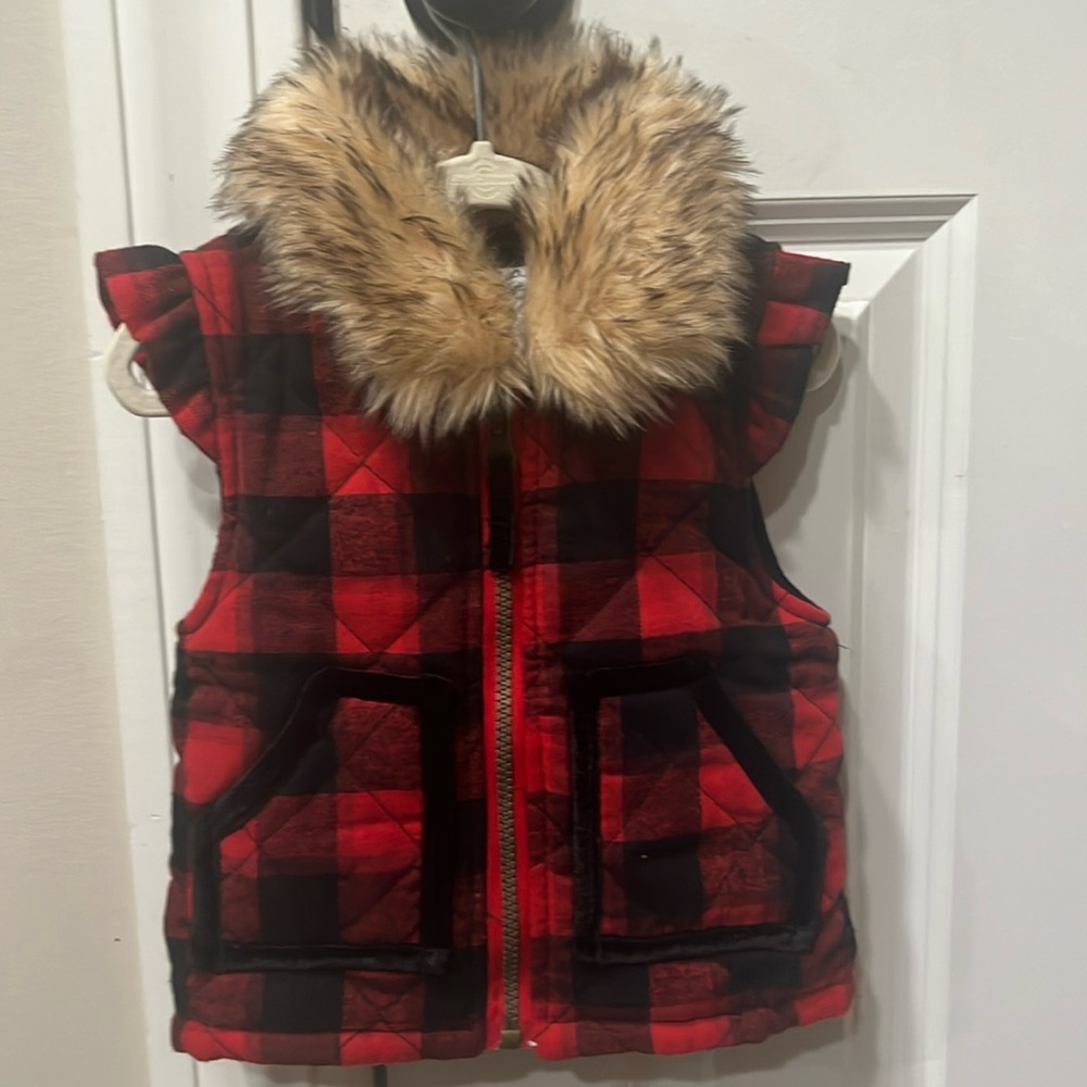 Mud pie vest